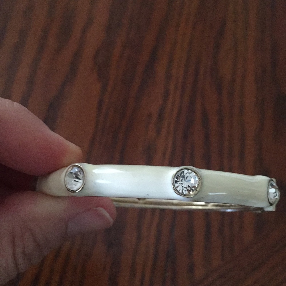 White premier jewelry bangle